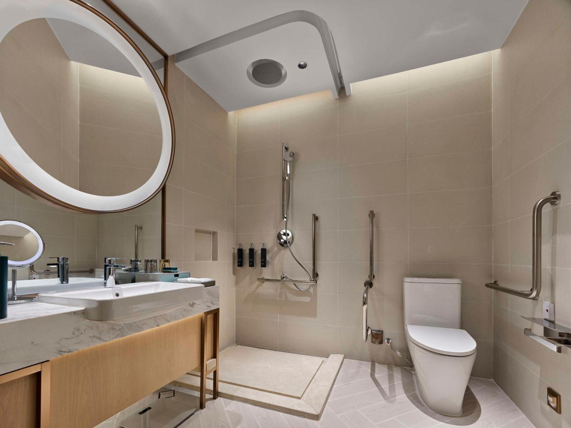 Doubletree By Hilton Nanning Wuxiang Hotel Exterior photo